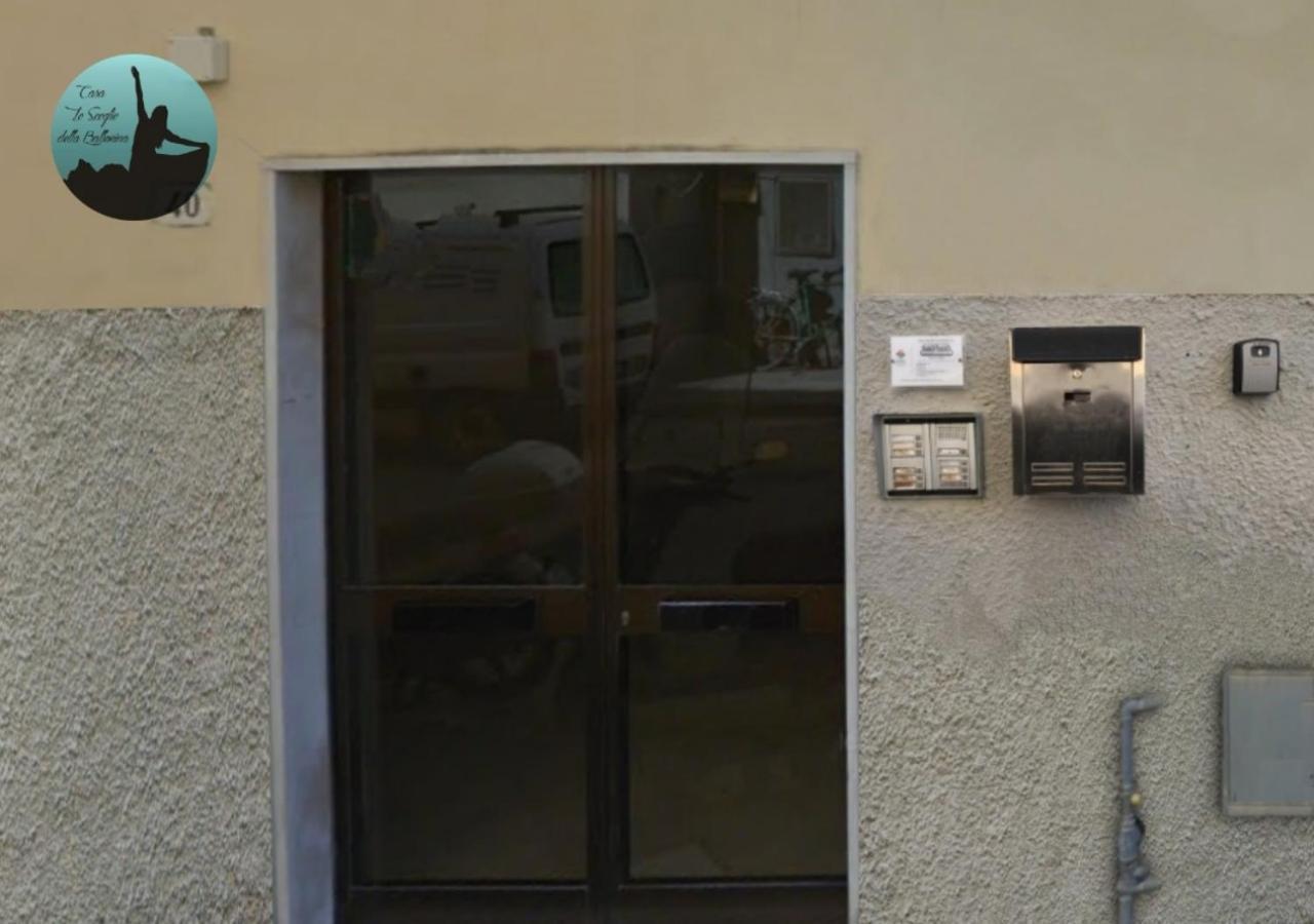 Casa Lo Scoglio Della Ballerina Ліворно Екстер'єр фото